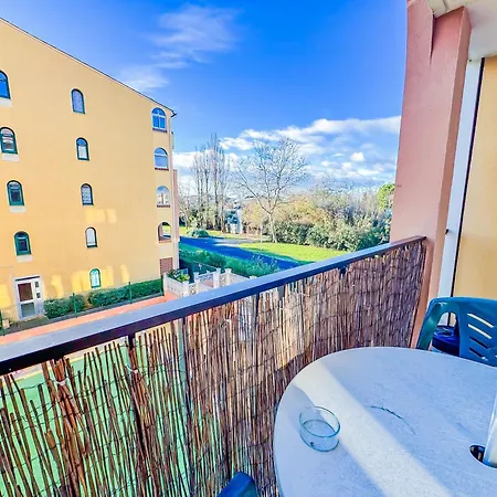 4 Personnes Piscine Ascenseur Proche Apartment Agde